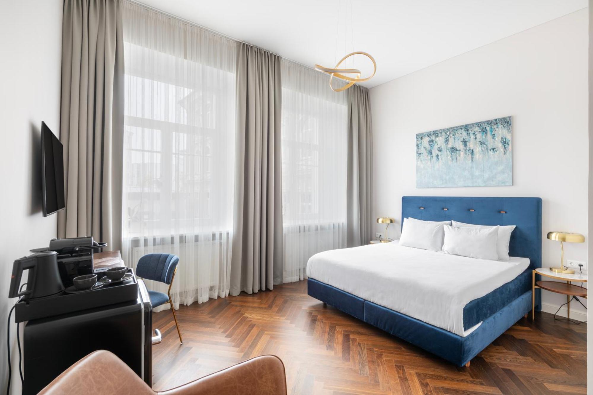 Grand Crown Aparthotel VNO Exterior photo